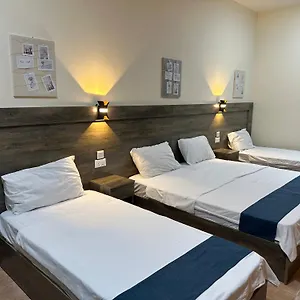 https://relax-house.hotelsaqaba.com